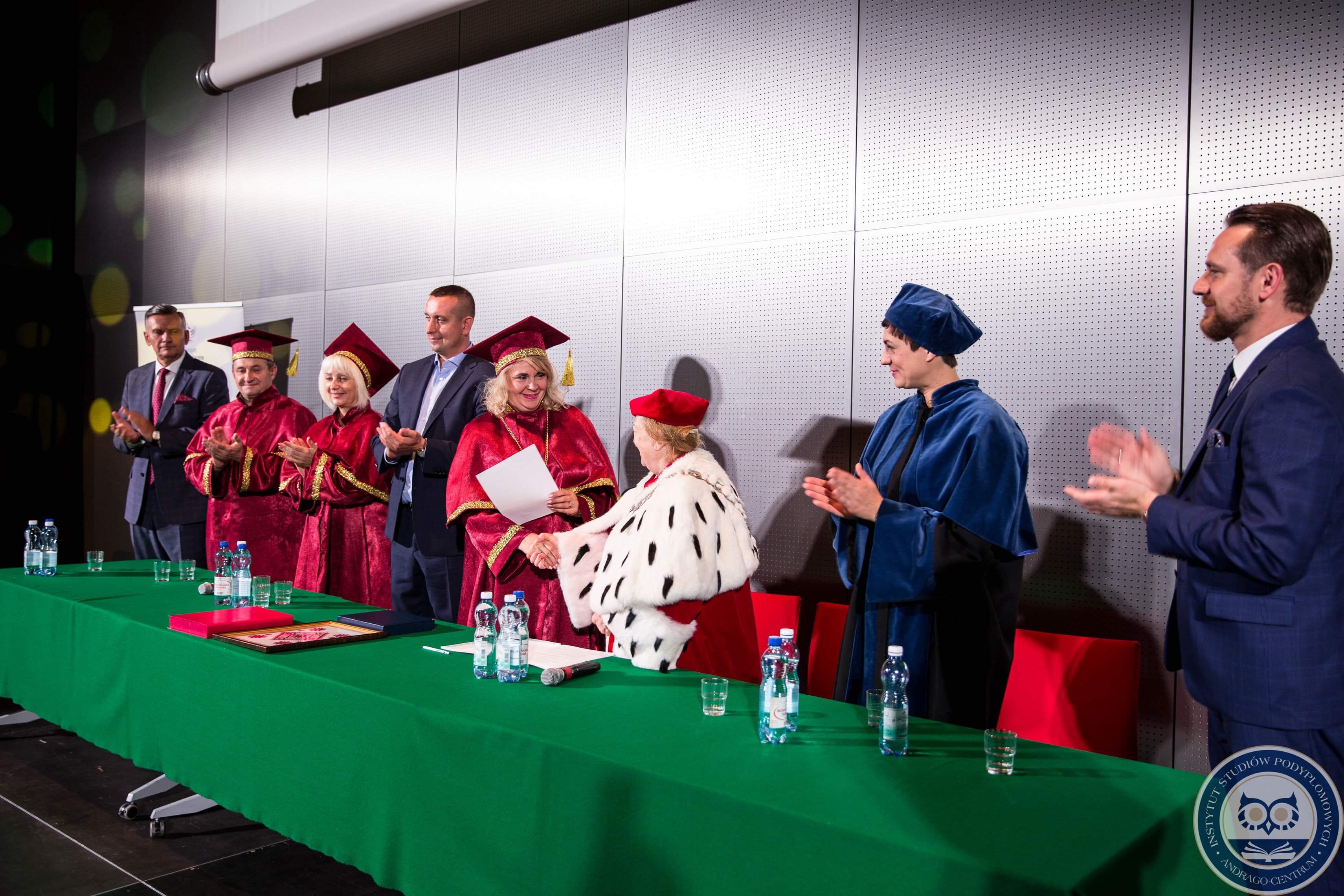 WSH-E w Brzegu podpisała porozumienia o współpracy z Winnickim Państwowym Uniwersytet Pedagogicznym im. Michaiła Kociubińskiego WSH-E w Brzegu podpisała porozumienia o współpracy z Winnickim Państwowym Uniwersytet Pedagogicznym im. Michaiła Kociubińskiego