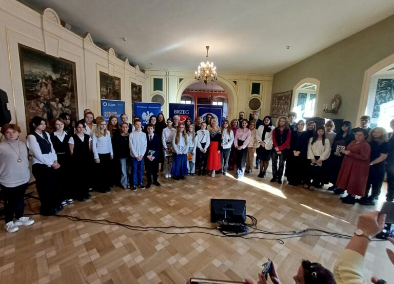 Relacja z IV edycji Zamkowego Turnieju Poetyckiego im. Janusza Wójcika